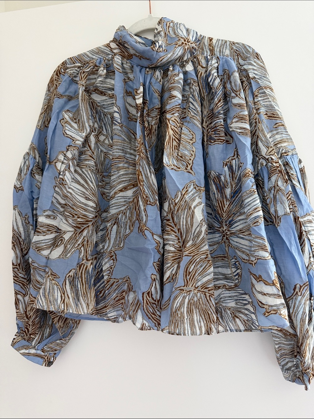 Banana Republic Blue Floral Tie-Neck Blouse